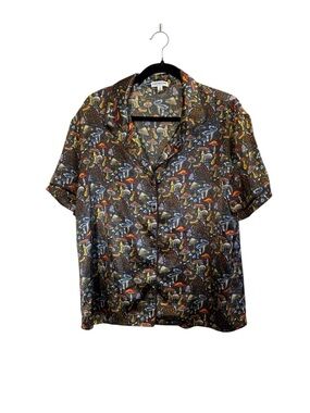 EARTHBOUND Men's Campy Mushroom Print Short Sleeve Button-Down Shirt sz L